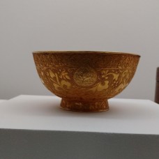Gold bowl with a leather case, National Palace Museum